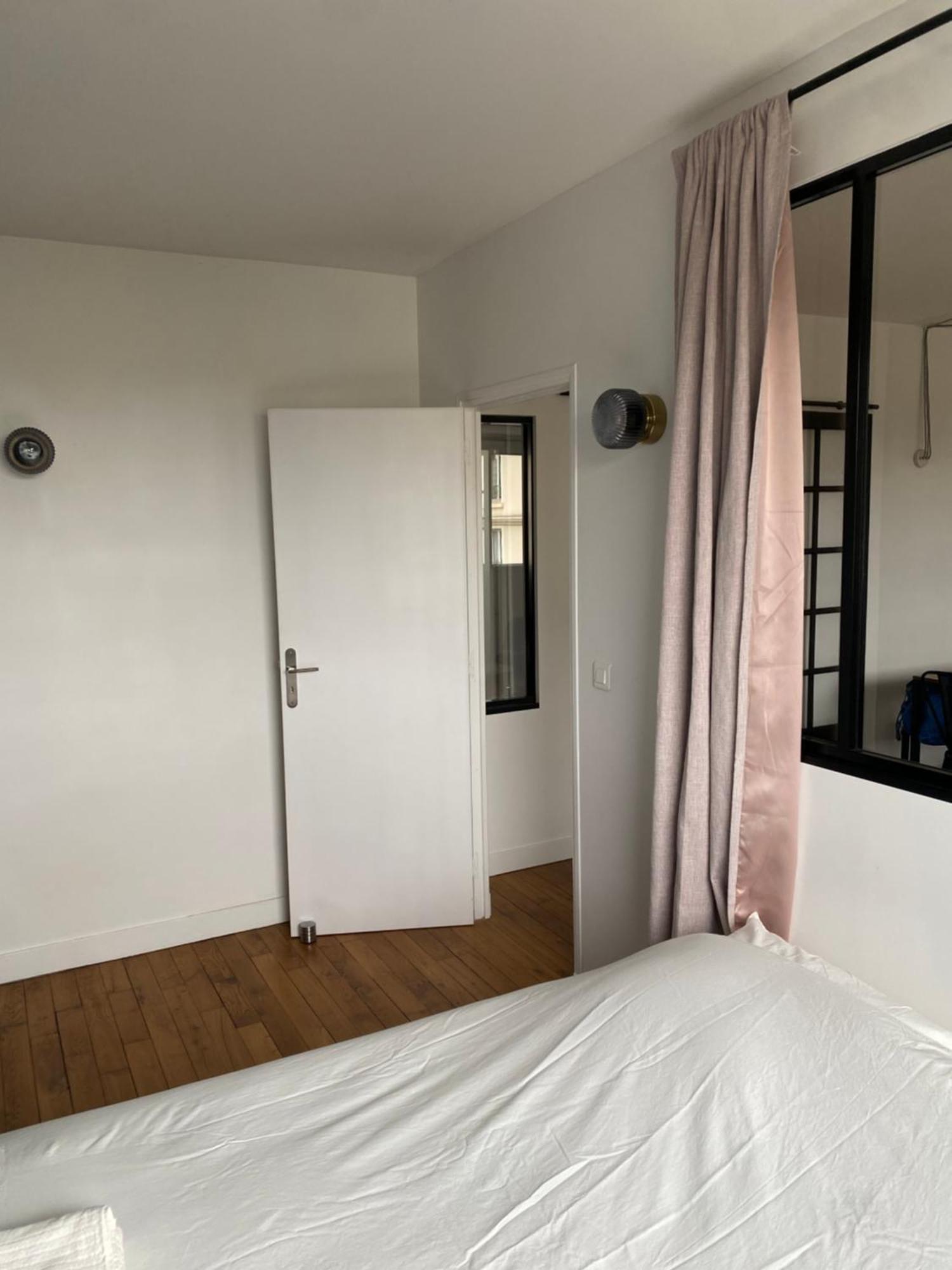 Appartement 2 Chambres Versailles Exterior photo